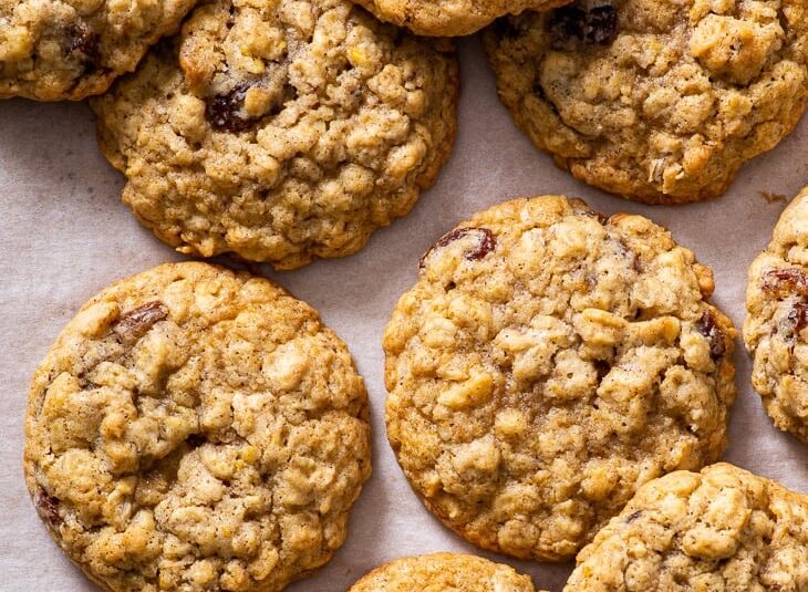 Gluten-free and nut-free oatmeal cookies: A close-up image of freshly baked cookies